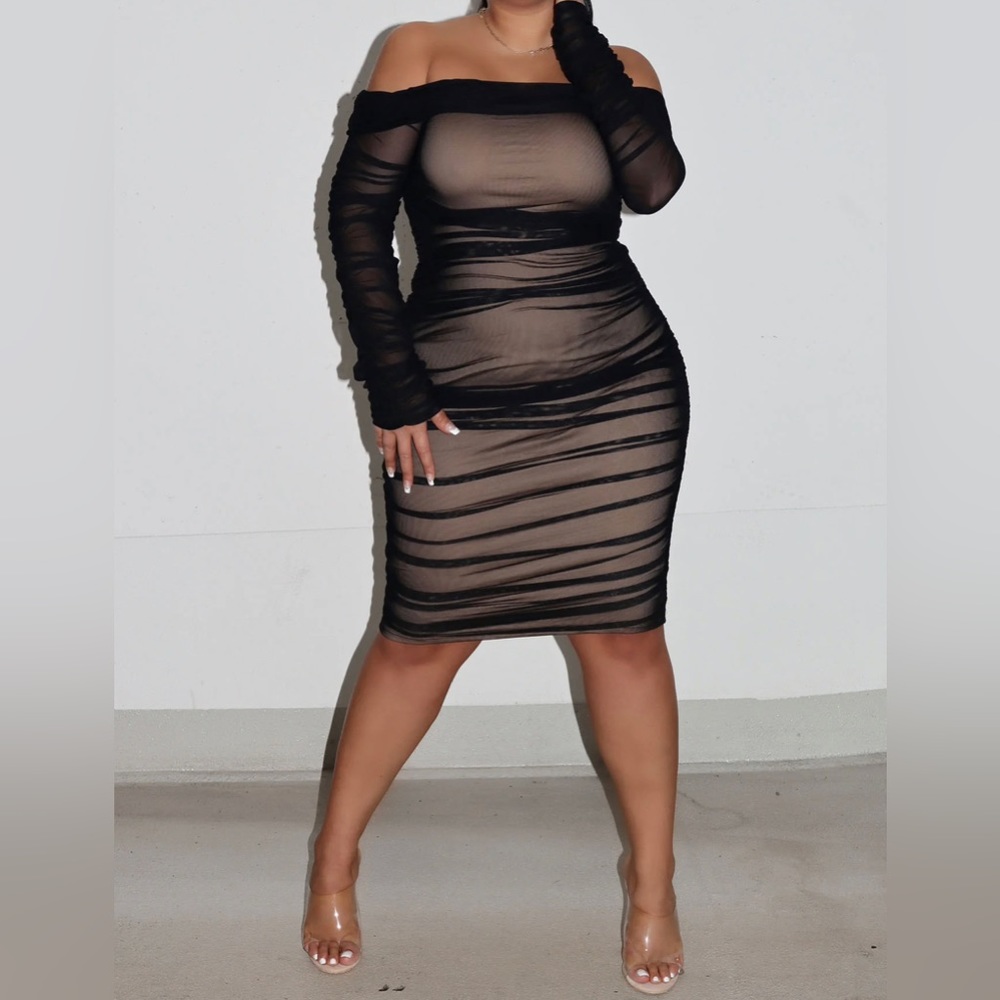 Fashion Nova off shoulder midi dress